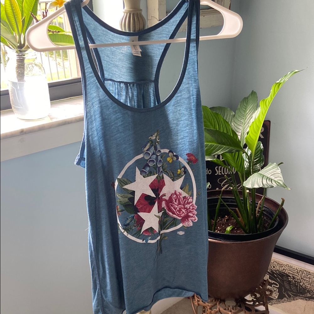 Blue Floral Graphic Tank Top